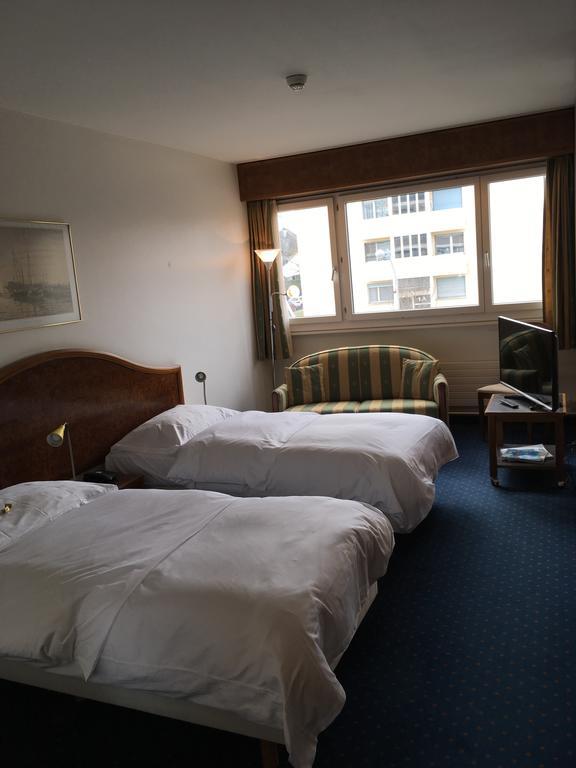 Hostellerie De La Vendee Lancy Eksteriør bilde